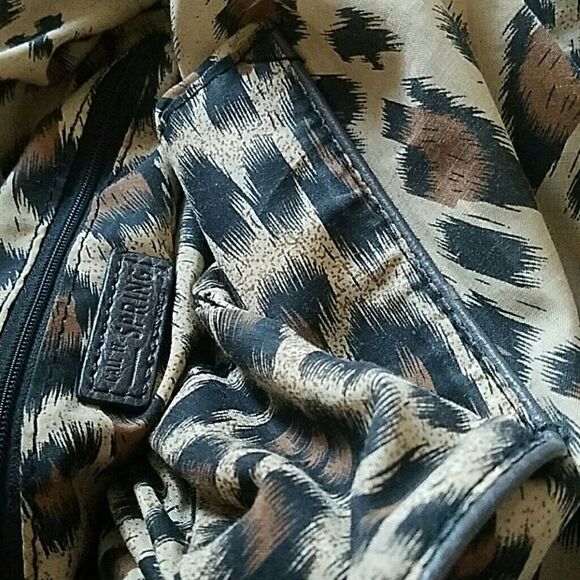 Call it spring Crossbody and handbag. - Picture 6 of 13